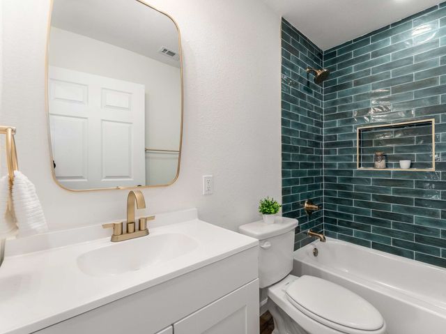 1824 Arundel Drive, Carrollton, TX 75007