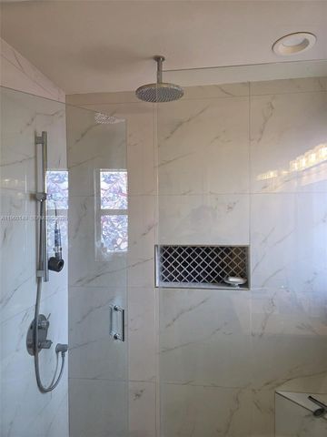 12211 SW 137th Ter, Miami, FL 33186