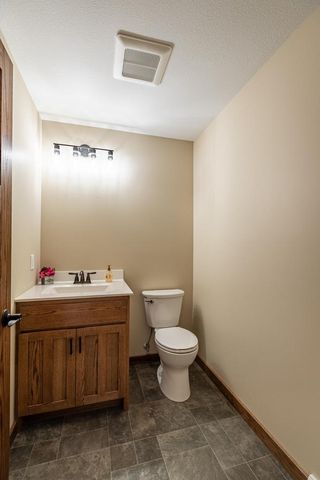 205 Pheasant RUN, Rollingstone, MN 55969