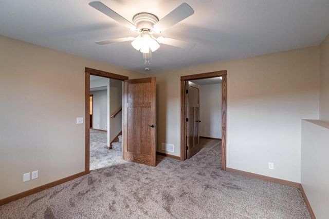 205 Pheasant RUN, Rollingstone, MN 55969