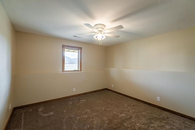 205 Pheasant RUN, Rollingstone, MN 55969