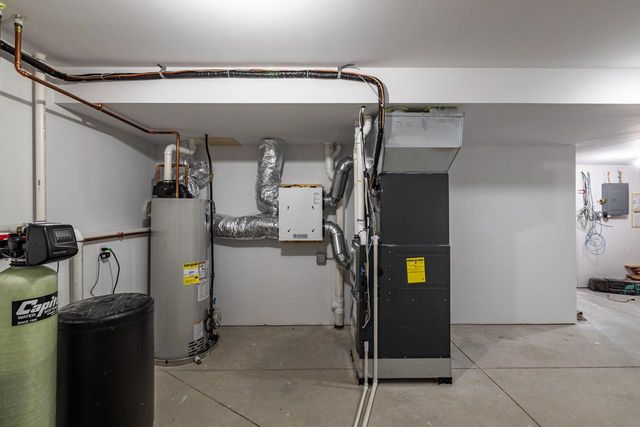 205 Pheasant RUN, Rollingstone, MN 55969