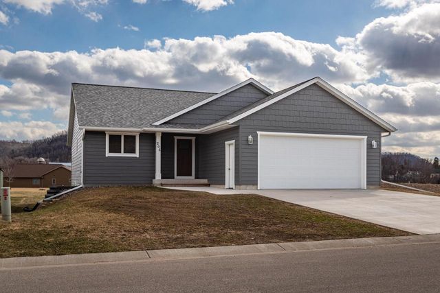 205 Pheasant RUN, Rollingstone, MN 55969