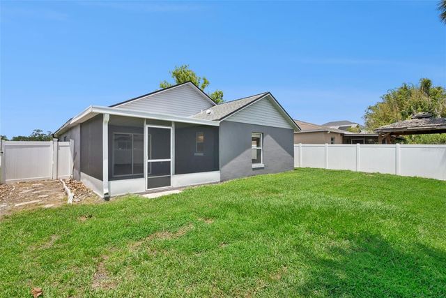 1189 AMANDA KAY CIRCLE, Sanford, FL 32771