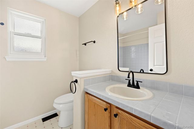 1509 Spring Water Place, Highlands Ranch, CO 80129