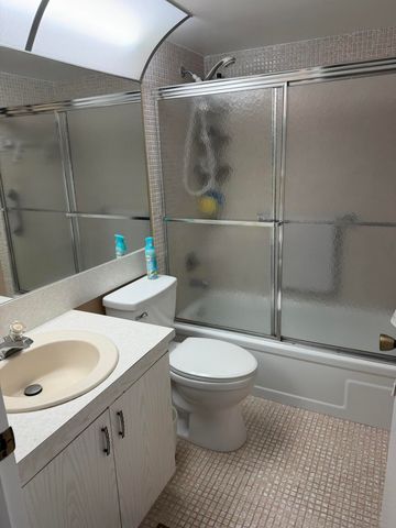 4042 Exeter C, Boca Raton, FL 33434
