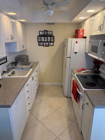4042 Exeter C, Boca Raton, FL 33434
