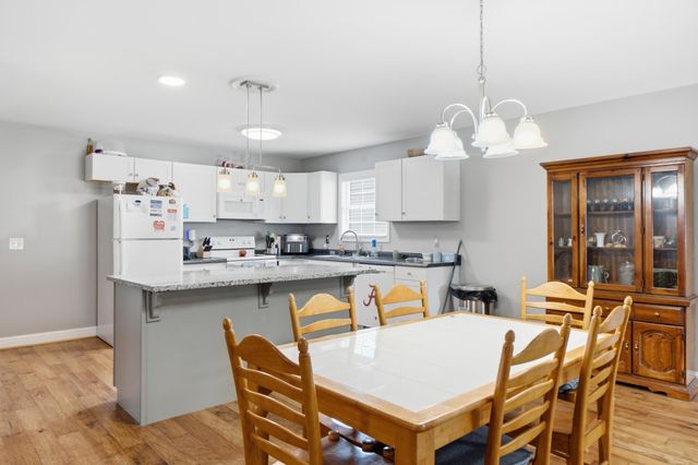 1210 Frazier Drive, Dalton, GA 30721