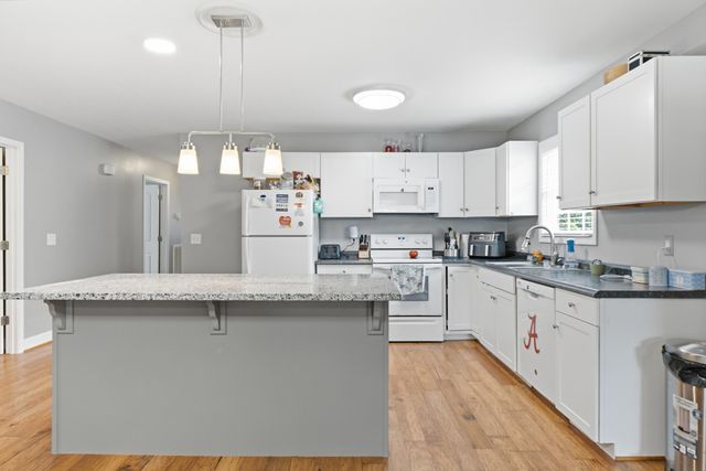 1210 Frazier Drive, Dalton, GA 30721