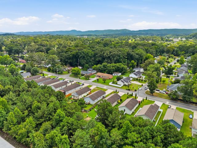 1210 Frazier Drive, Dalton, GA 30721