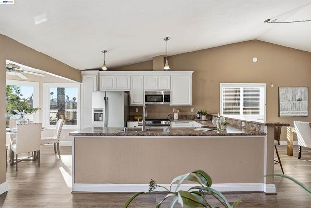 5502 Drakes Ct, Discovery Bay, CA 94505