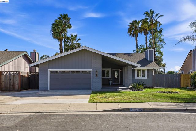 5502 Drakes Ct, Discovery Bay, CA 94505