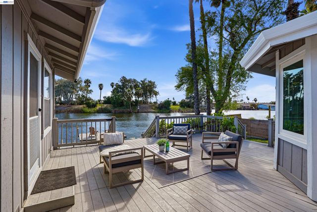 5502 Drakes Ct, Discovery Bay, CA 94505