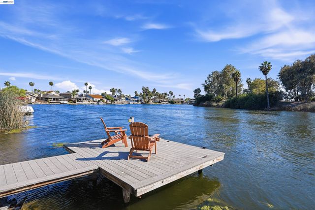 5502 Drakes Ct, Discovery Bay, CA 94505