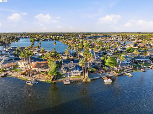 5502 Drakes Ct, Discovery Bay, CA 94505