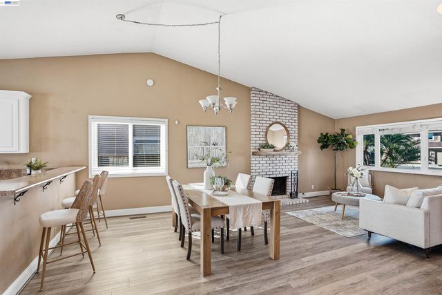 5502 Drakes Ct, Discovery Bay, CA 94505