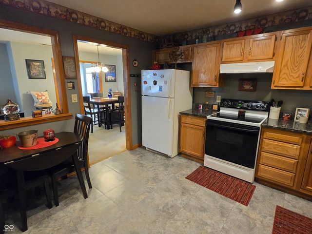 5444 Gateridge Lane, Indianapolis, IN 46237