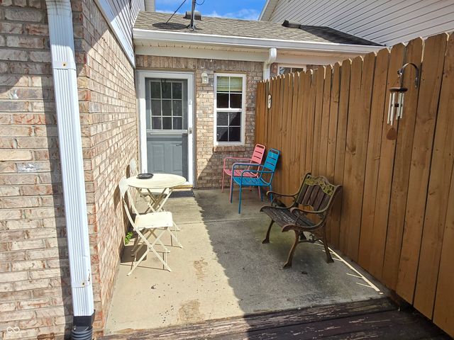 5444 Gateridge Lane, Indianapolis, IN 46237