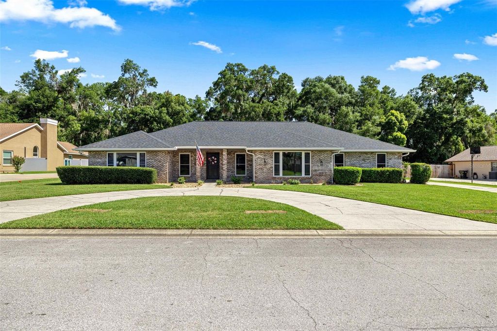 2611 SE 27 STREET, Ocala, FL 34471