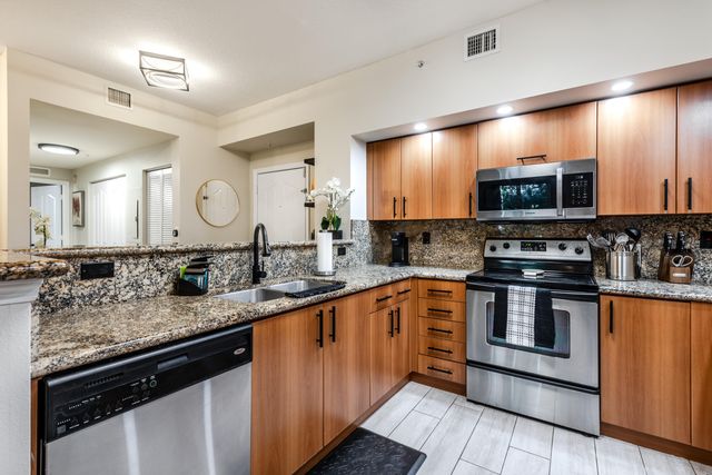 255 NE 3rd Avenue 2212, Delray Beach, FL 33444