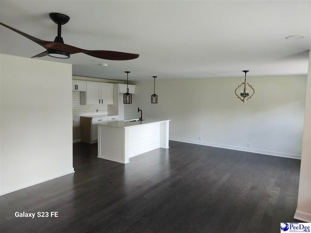 100 Wall Street, Marion, SC 29571