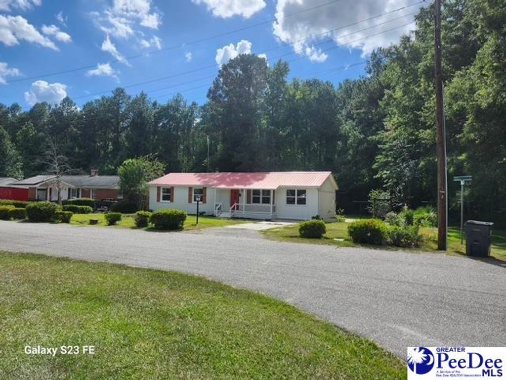 100 Wall Street, Marion, SC 29571