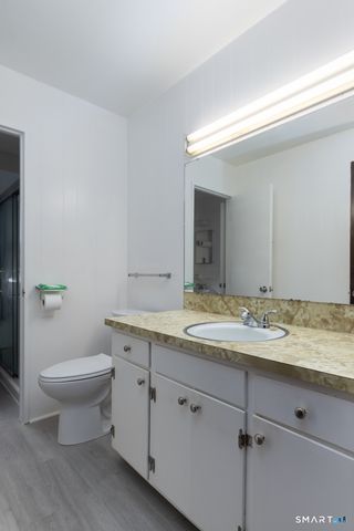 9 Howard Road, Durham, CT 06422