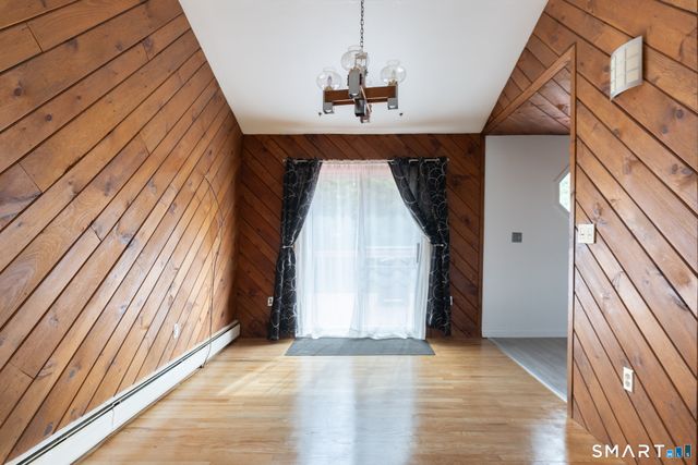 9 Howard Road, Durham, CT 06422
