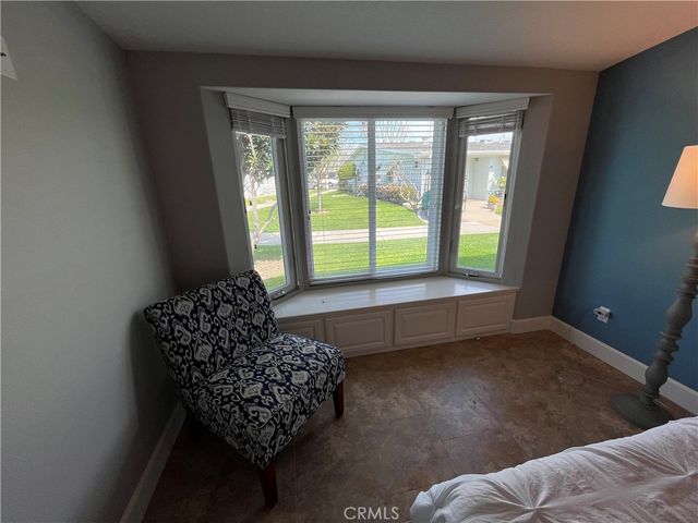 13824 Fresh Meadow Ln., M3-13G, Seal Beach, CA 90740