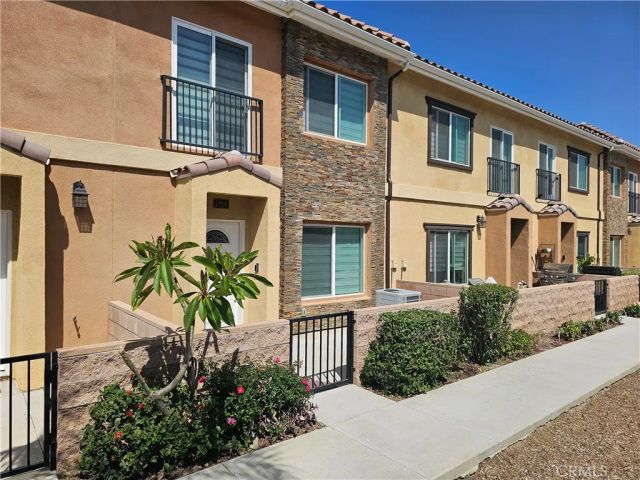 16425 Arrow, Fontana, CA 92335