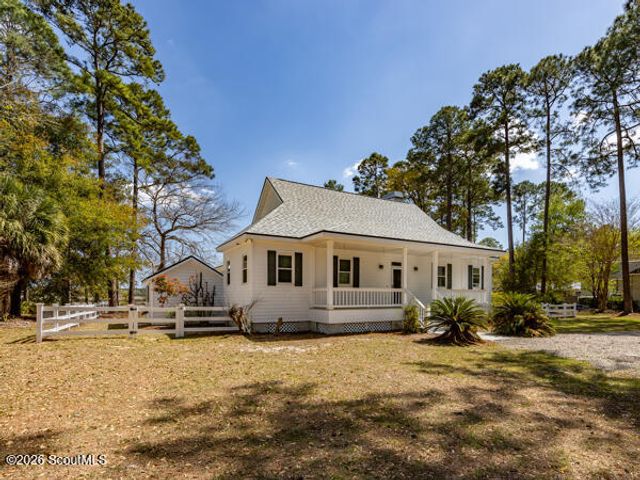 1426 Fair Hope Drive NE, Townsend, GA 31331