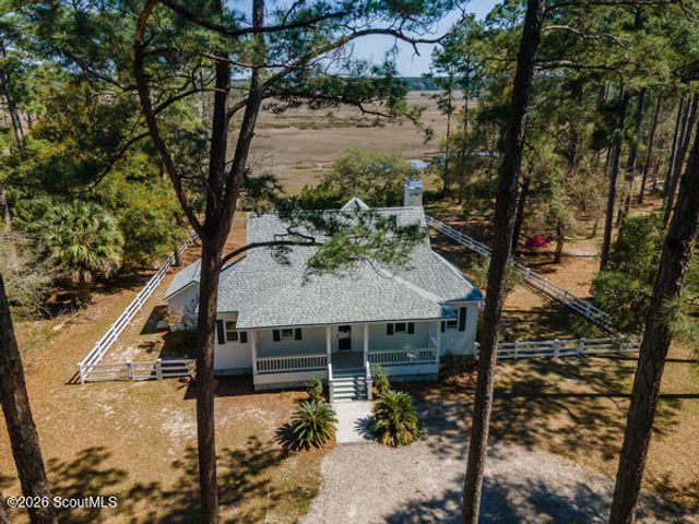 1426 Fair Hope Drive NE, Townsend, GA 31331