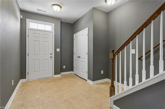 404 Prosperity CT, Williamsburg, VA 23188