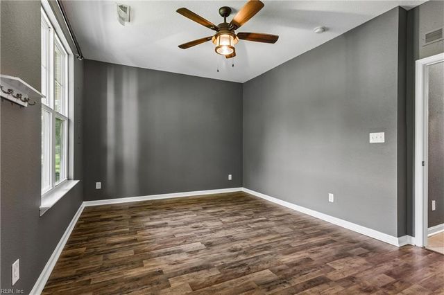 404 Prosperity CT, Williamsburg, VA 23188