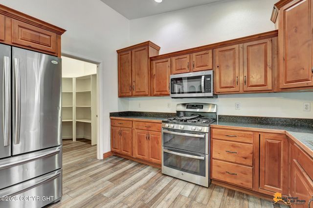 2004 N Saddle Horse Drive, Wasilla, AK 99654