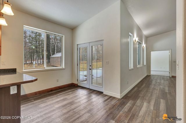 2004 N Saddle Horse Drive, Wasilla, AK 99654