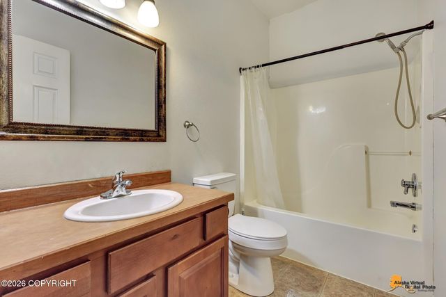 2004 N Saddle Horse Drive, Wasilla, AK 99654