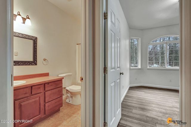 2004 N Saddle Horse Drive, Wasilla, AK 99654