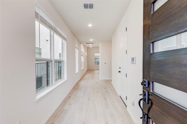 2008 Kit CIR, Austin, TX 78758