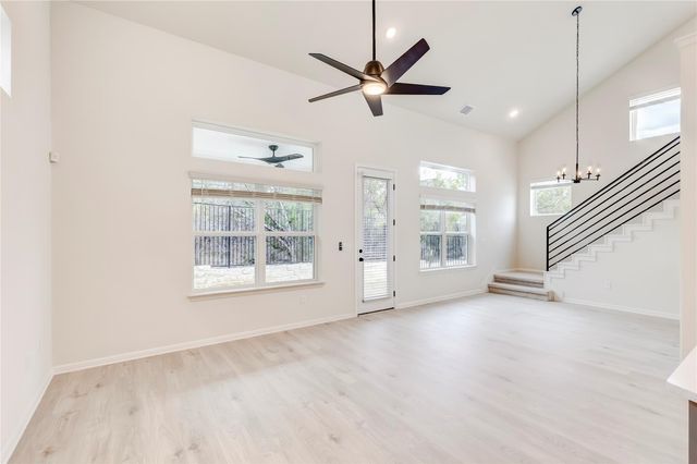 2008 Kit CIR, Austin, TX 78758