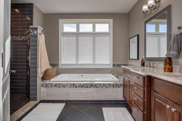4664 Stonewood Drive, Middleton, WI 53562