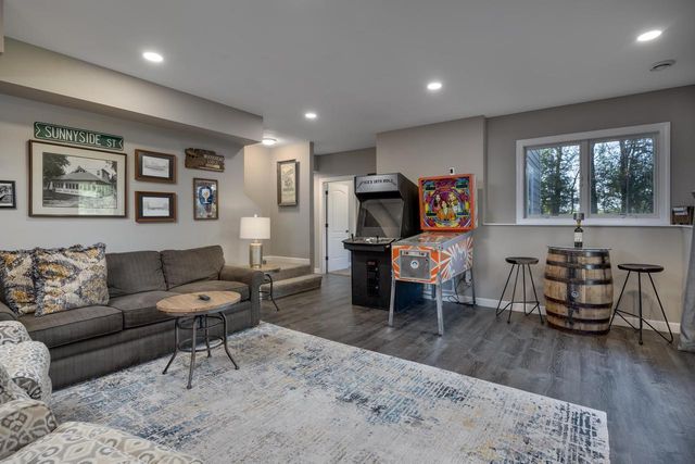4664 Stonewood Drive, Middleton, WI 53562