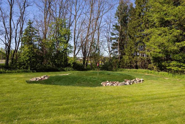 4664 Stonewood Drive, Middleton, WI 53562