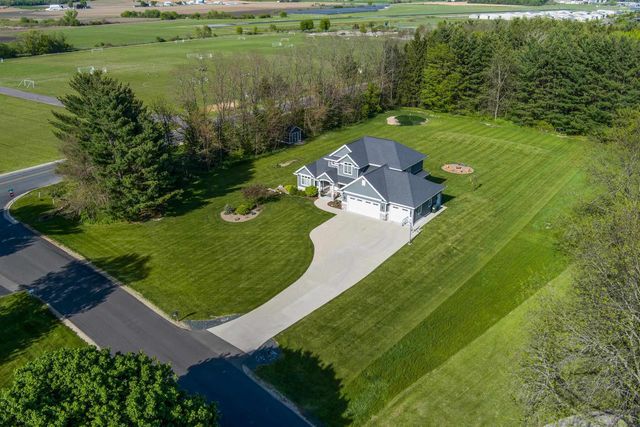 4664 Stonewood Drive, Middleton, WI 53562