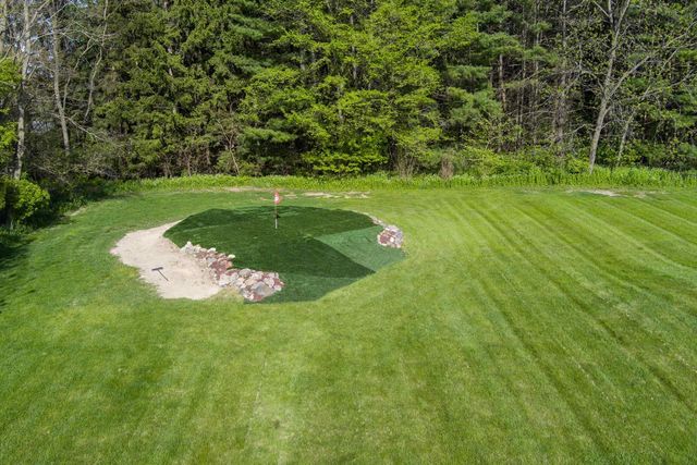 4664 Stonewood Drive, Middleton, WI 53562