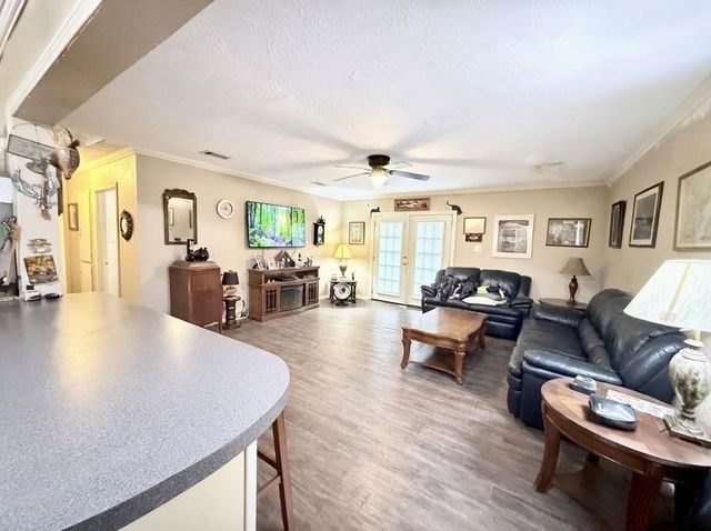 503 Honeysuckle Drive, La Marque, TX 77568