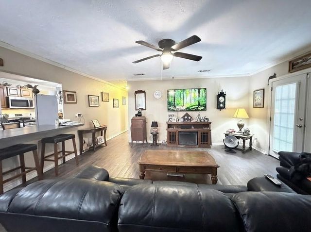 503 Honeysuckle Drive, La Marque, TX 77568