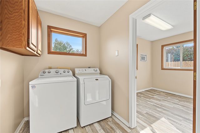 915 S 20th Street, Rogers, AR 72758