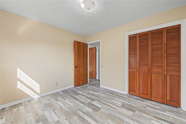 915 S 20th Street, Rogers, AR 72758