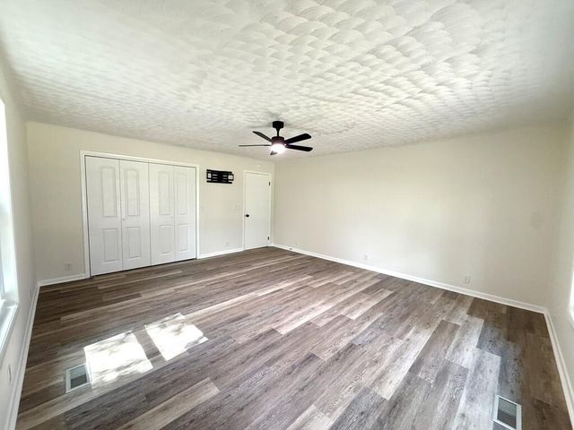 202 Pearl St, Dothan, AL 36301